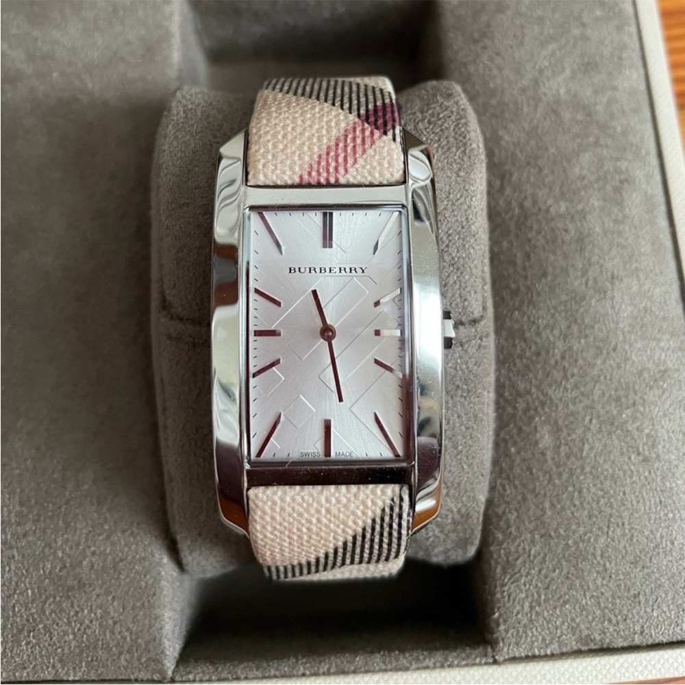 Burberry Silver and Cream Watch